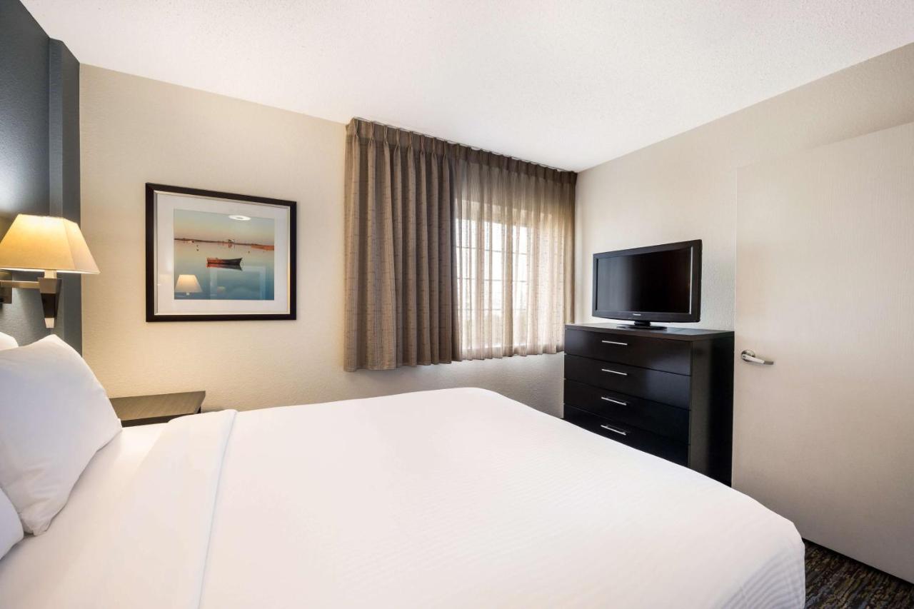 Hotel Sonesta Simply Houston - Nasa Clear