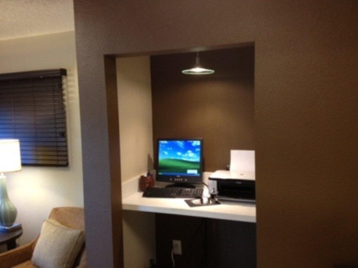 Hotel Sonesta Simply Houston - Nasa Clear