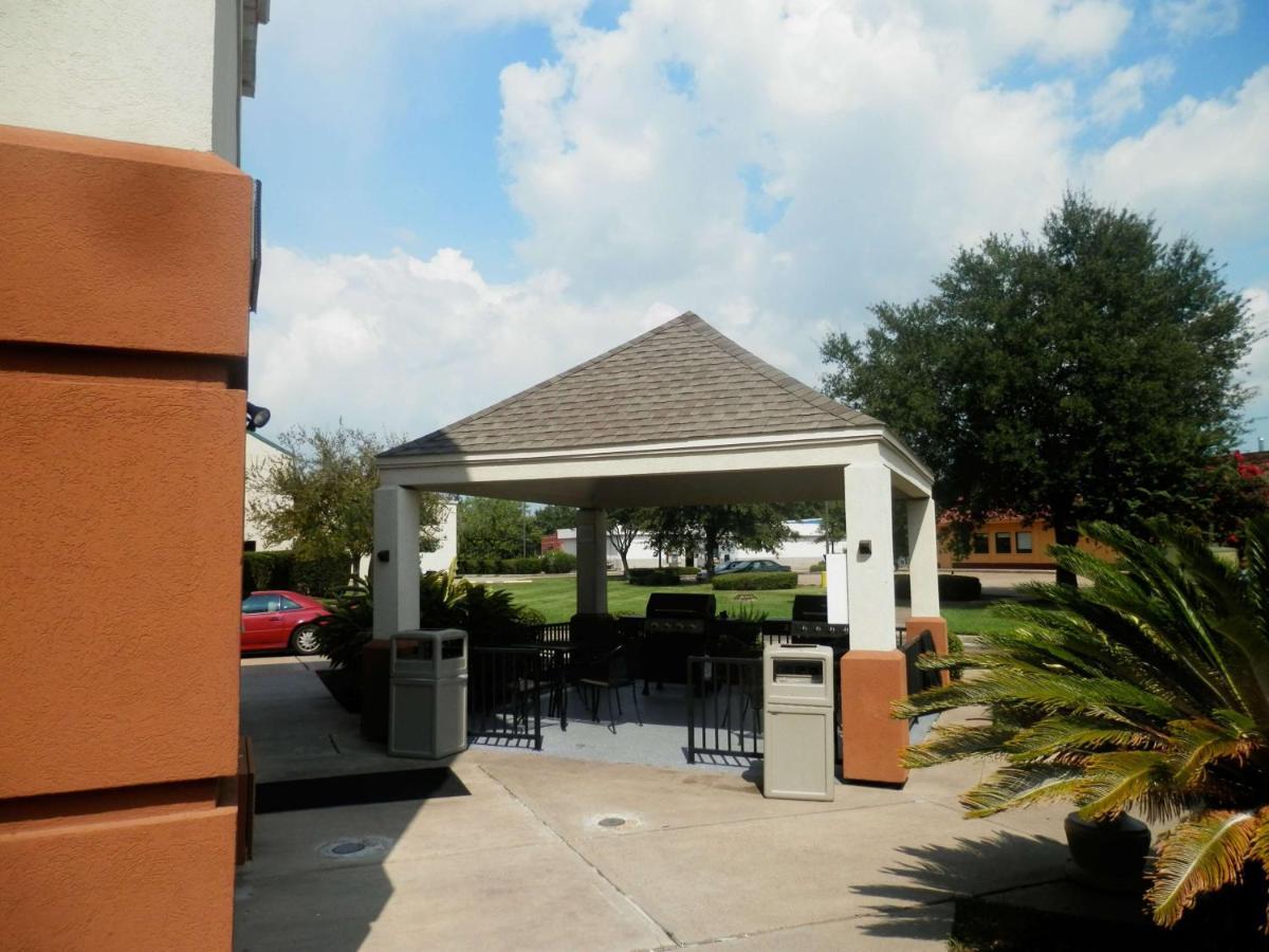 Hotel Sonesta Simply Houston - Nasa Clear